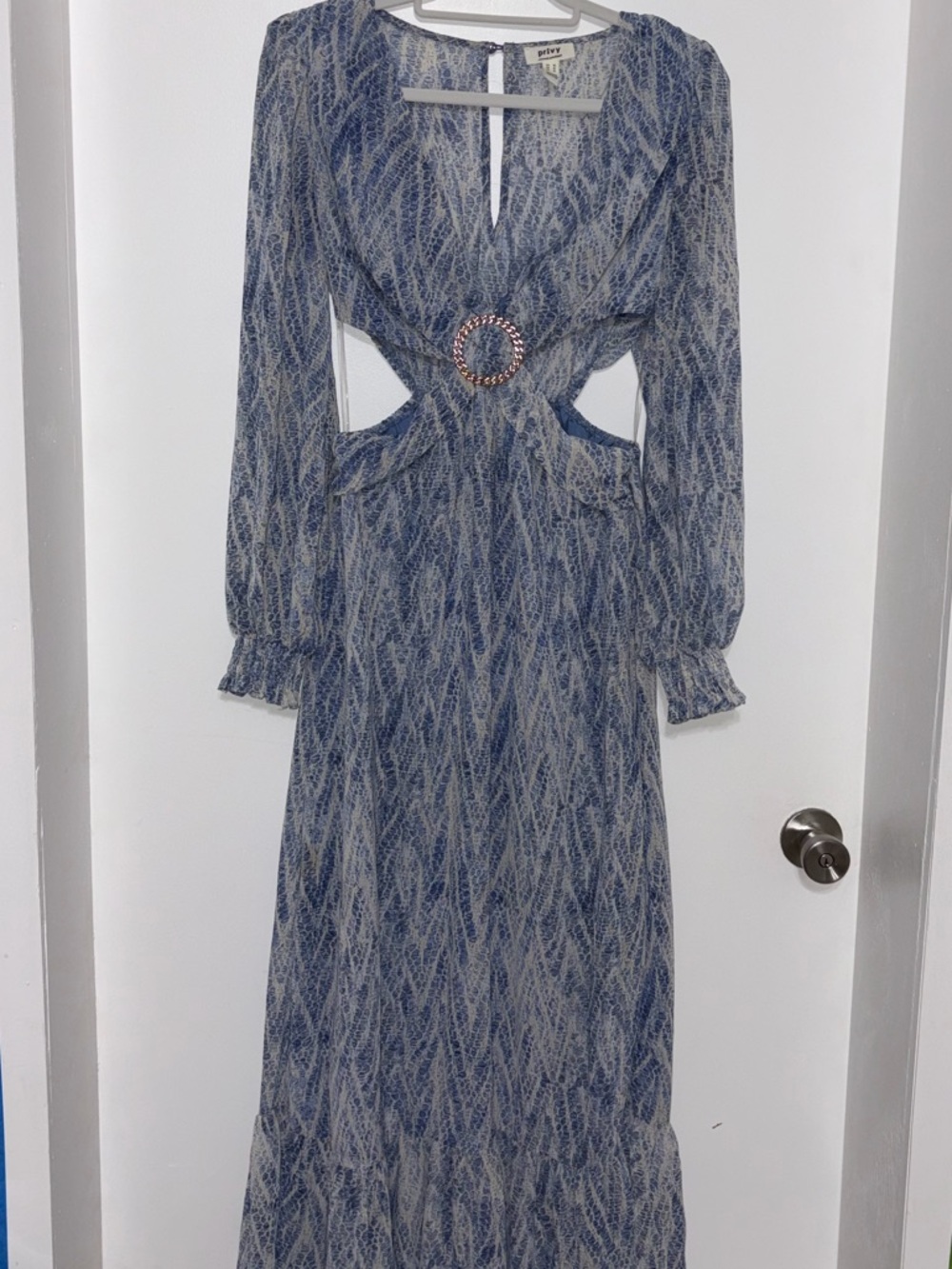 Privy Maxi Long-Sleeve Cutout Dress in Blue